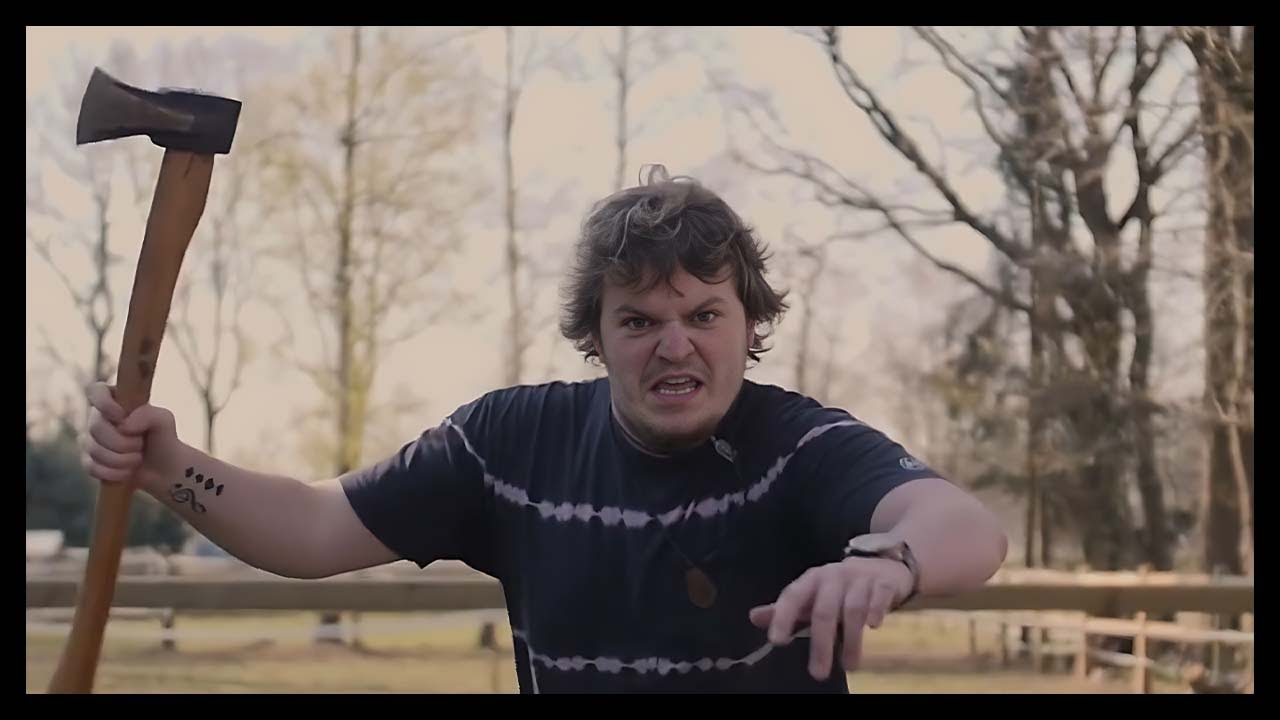 Standbild aus dem Video Nirvana Seekerz — Klopfi der Hase